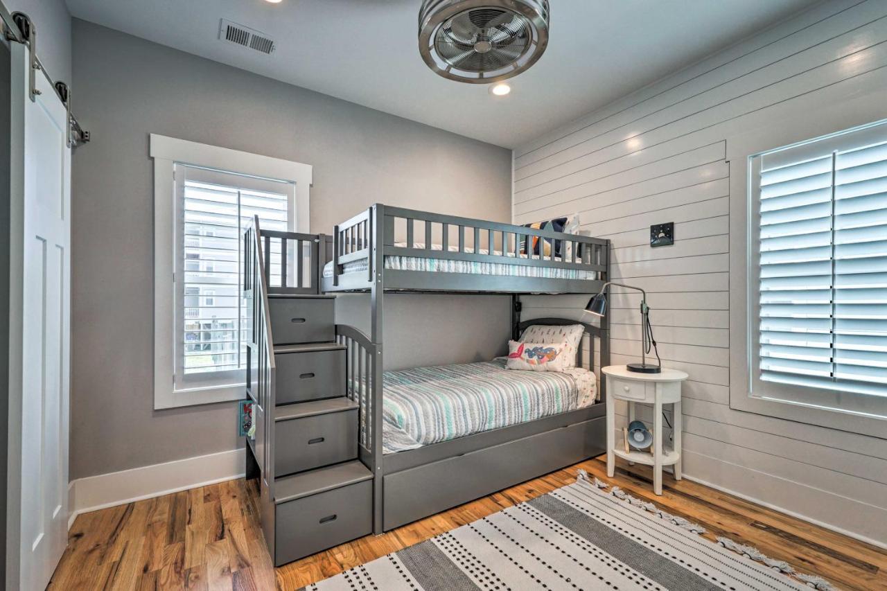 Bright Coastal Abode With Porch And Beach Access! كارولينا بيتش المظهر الخارجي الصورة