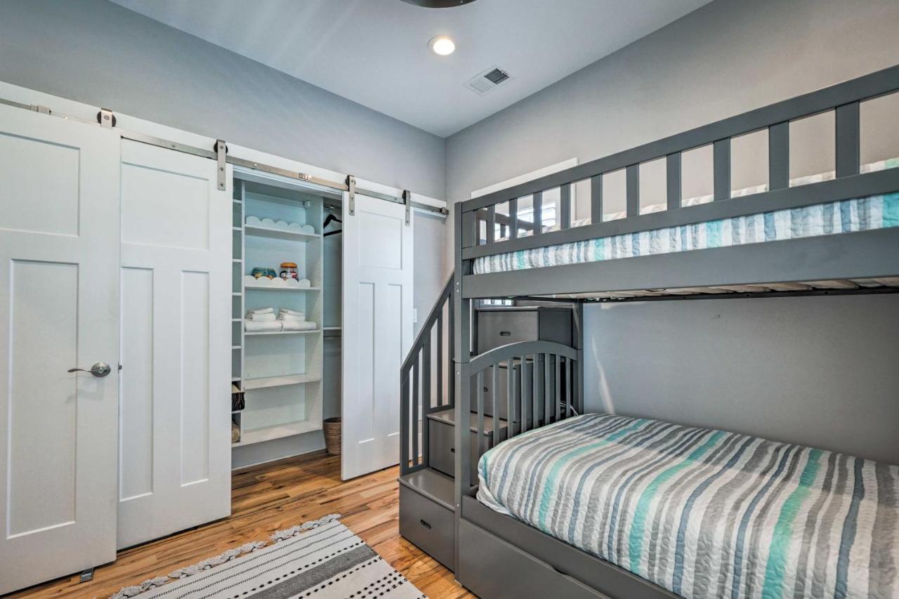 Bright Coastal Abode With Porch And Beach Access! كارولينا بيتش المظهر الخارجي الصورة