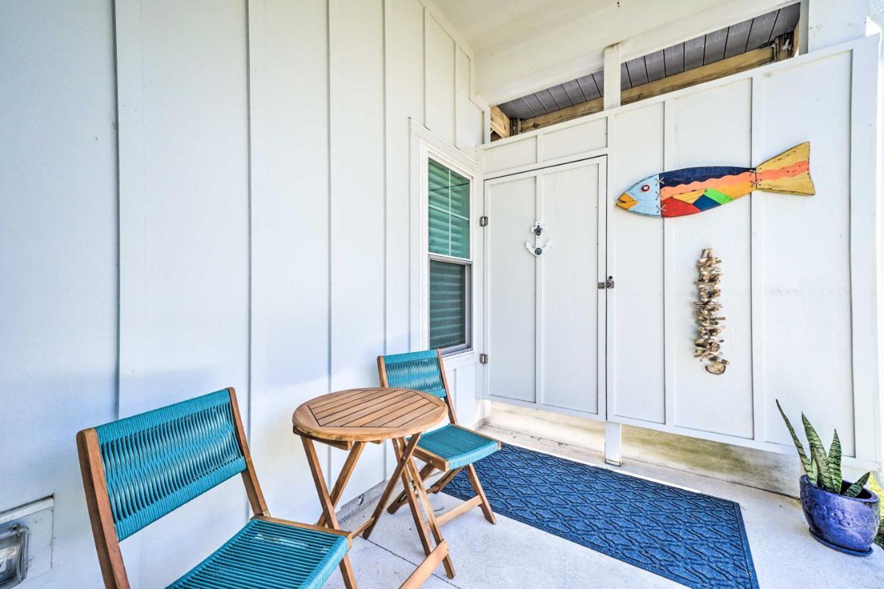 Bright Coastal Abode With Porch And Beach Access! كارولينا بيتش المظهر الخارجي الصورة
